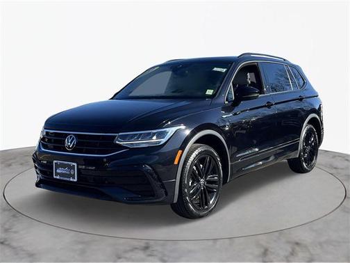 2022 Volkswagen Tiguan 2.0T SE R-Line Black 4MOTION