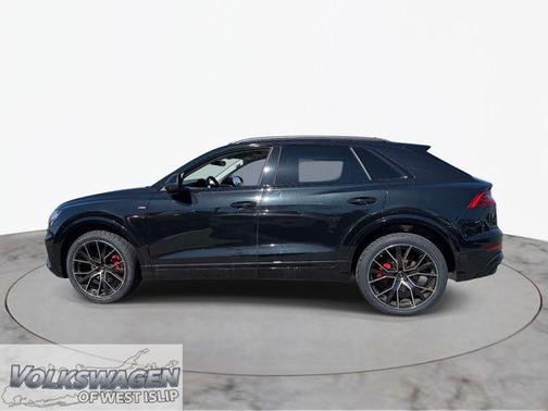 Mythos Black Metallic 2023 Audi Q8 55 Premium Plus