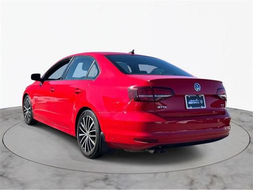 2016 Volkswagen Jetta 1.8T Sport