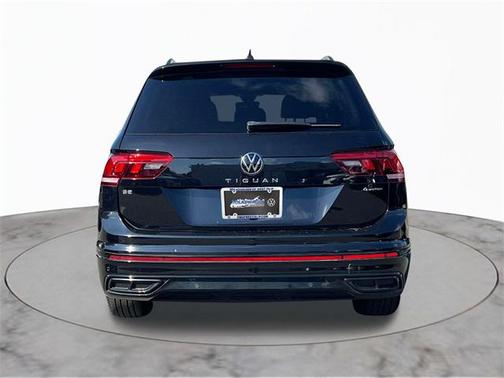 2022 Volkswagen Tiguan 2.0T SE R-Line Black 4MOTION