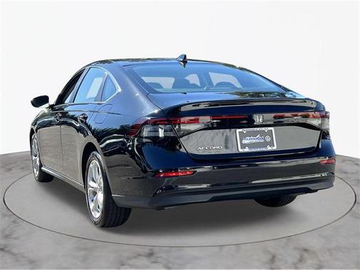 2023 Honda Accord LX 1.5T