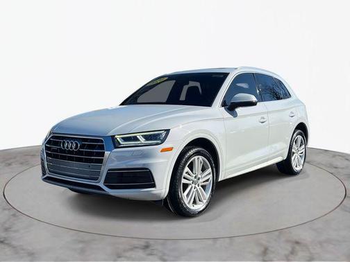 2020 Audi Q5 45 Premium Plus