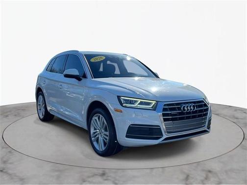 2020 Audi Q5 45 Premium Plus