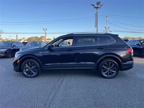 2022 Volkswagen Tiguan 2.0T SE 4MOTION