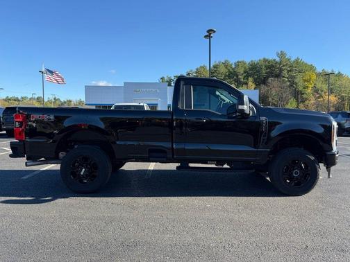 2025 Ford F-350 XL