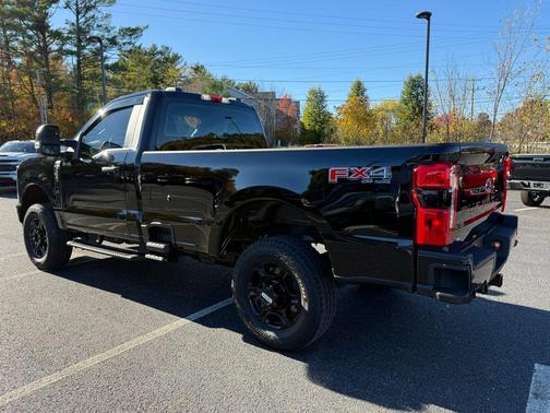 2025 Ford F-350 XL
