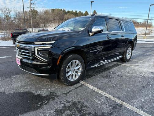 2025 Chevrolet Suburban Premier