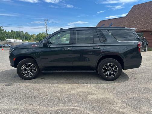 Evergreen Gray Metallic 2022 Chevrolet Tahoe 4WD Z71