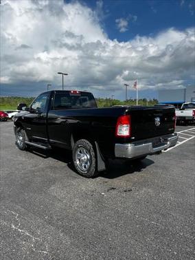 2020 RAM 2500 Tradesman Regular Cab 4X4 8' Box