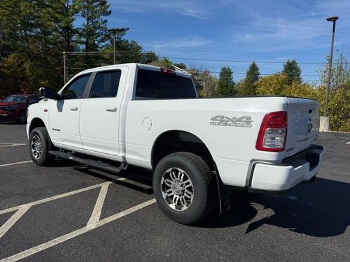 2020 RAM 2500 Big Horn Crew Cab 4X4 6'4' Box