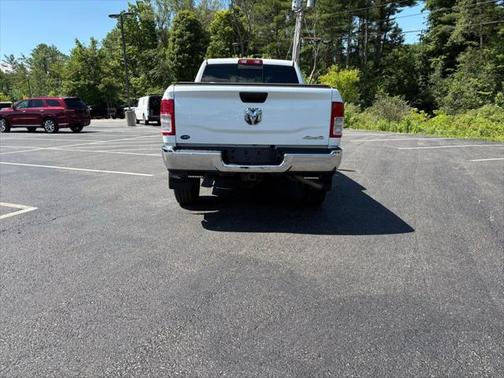 2019 RAM 2500 Tradesman Crew Cab 4x4 6'4' Box