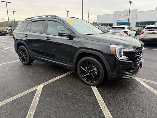 2023 GMC Terrain SLE