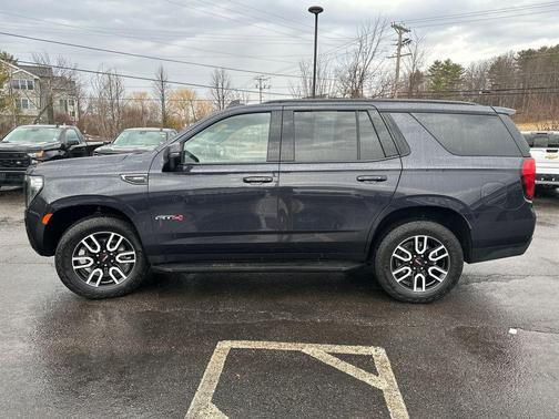 2023 GMC Yukon 4WD AT4