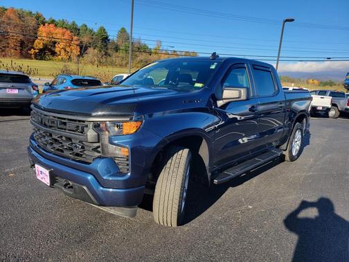2022 Chevrolet Silverado 1500 Custom