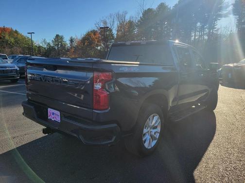 2022 Chevrolet Silverado 1500 Custom