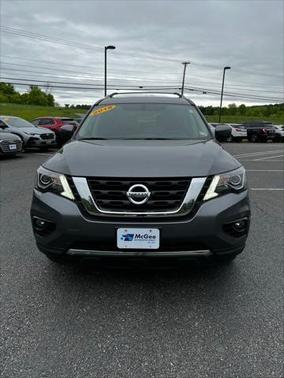 2018 Nissan Pathfinder SL
