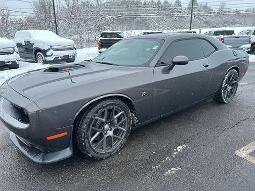 2016 Dodge Challenger R/T Scat Pack
