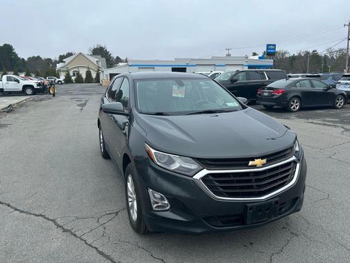 Sterling Gray Metallic 2023 Chevrolet Traverse LT Cloth