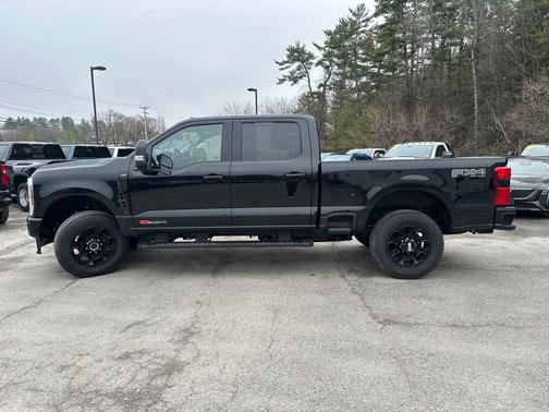 Black Metallic 2025 Ford F-250 Lariat