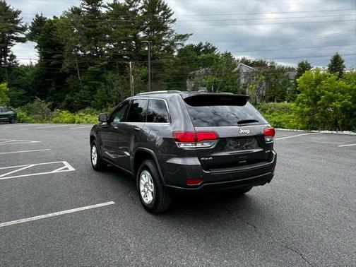 2020 Jeep Grand Cherokee Laredo