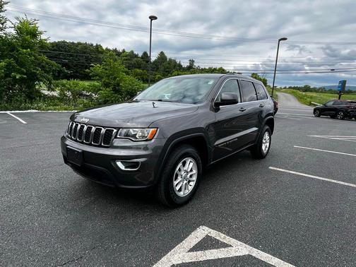 2020 Jeep Grand Cherokee Laredo