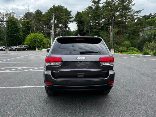 2020 Jeep Grand Cherokee Laredo