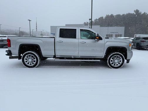 2018 GMC Sierra 2500 Denali