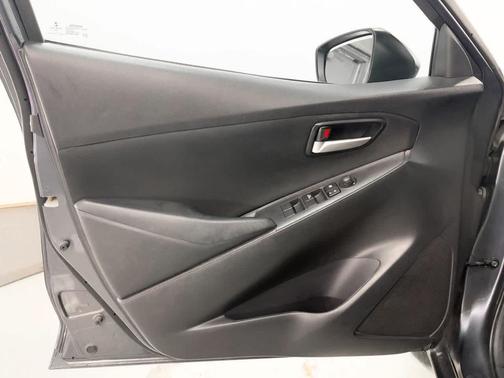 2019 Toyota Yaris Sedan LE