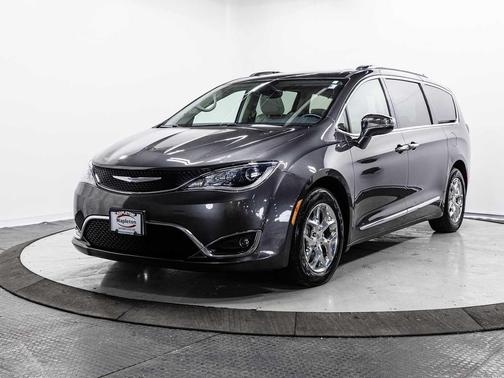 2019 Chrysler Pacifica Limited