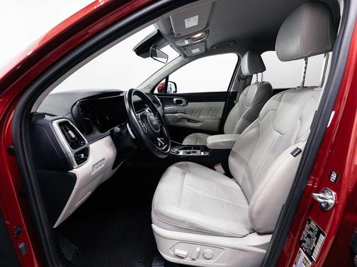 2022 Kia Sorento Plug-In Hybrid SX