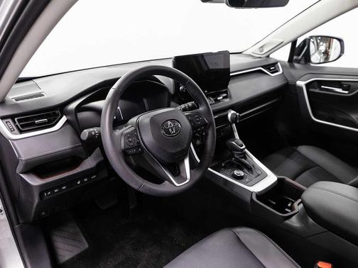 2024 Toyota RAV4 Hybrid Limited