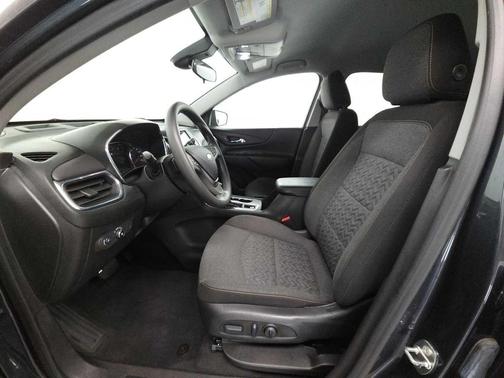 Iron Gray Metallic 2023 Chevrolet Equinox 1LT