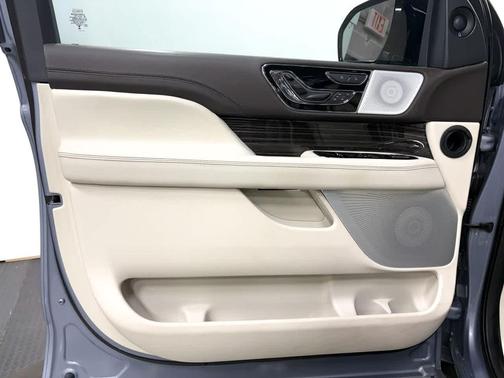 2024 Lincoln Navigator Black Label