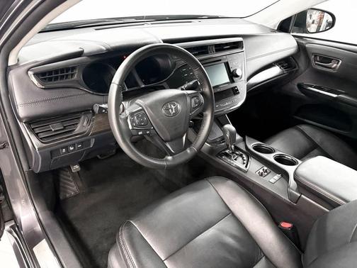 2016 Toyota Avalon Hybrid XLE Premium