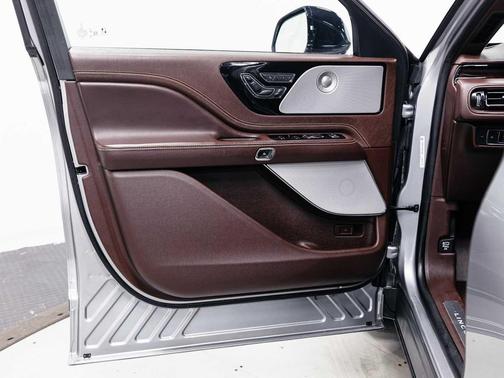 2023 Lincoln Aviator Black Label AWD