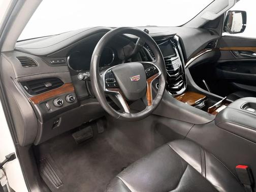 2019 Cadillac Escalade Premium Luxury