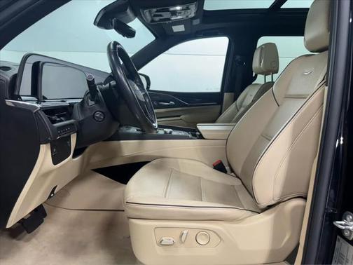 2023 Cadillac Escalade ESV Premium Luxury
