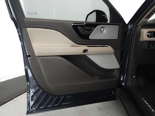 Flight Blue Metallic Clearcoat 2023 Lincoln Aviator Grand Touring AWD