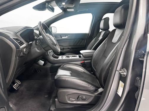 2024 Ford Edge ST