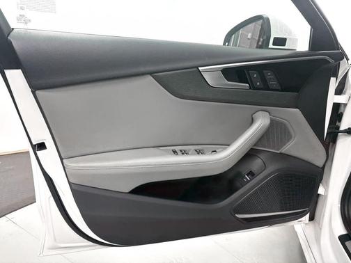 2023 Audi A4 45 S line Premium Plus