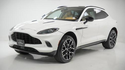 2021 Aston Martin DBX Base