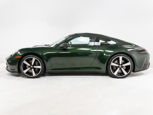 2026 Porsche 911 Carrera