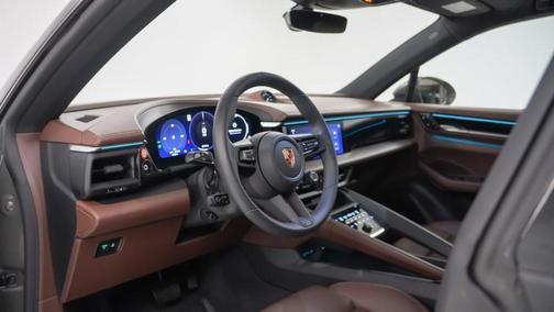 2025 Porsche Macan Electric