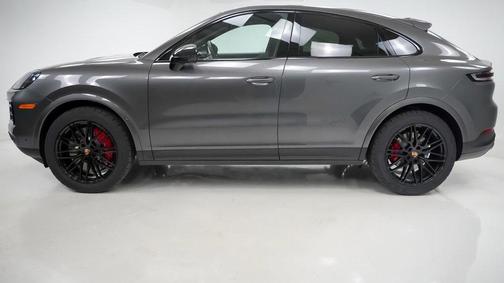 2026 Porsche Cayenne S