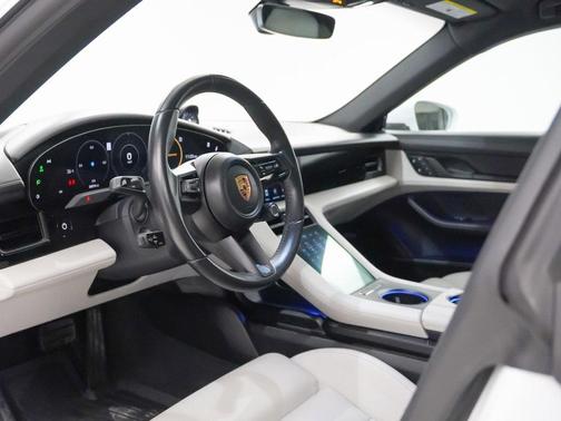 2022 Porsche Taycan 4S