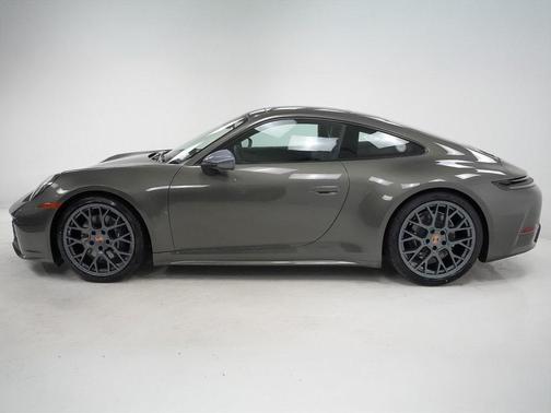 2026 Porsche 911 Carrera T