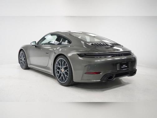 2026 Porsche 911 Carrera T