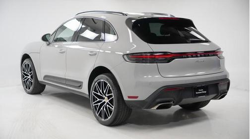 2025 Porsche Macan 