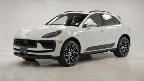 2024 Porsche Macan Base