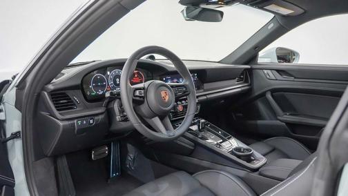 2026 Porsche 911 Carrera 4S